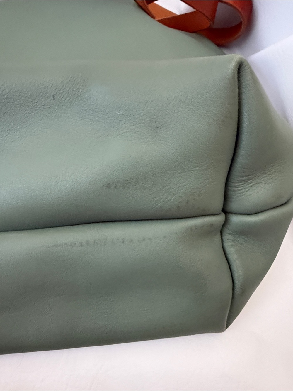 Portland Leather Medium Tote - Picture 8 of 12